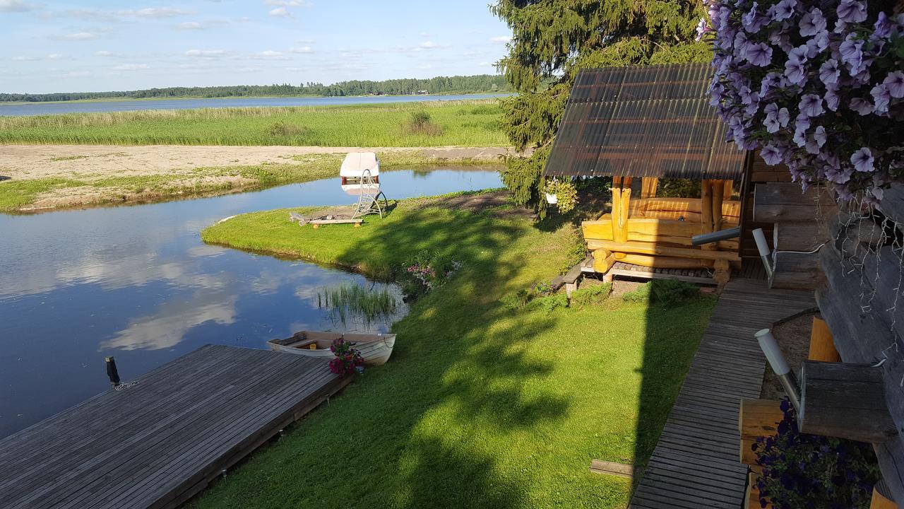 Oksa Puhkemaja Casa de hóspedes Võru Exterior foto